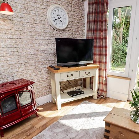 Old Pump Cottage Ross-on-Wye 外观 照片