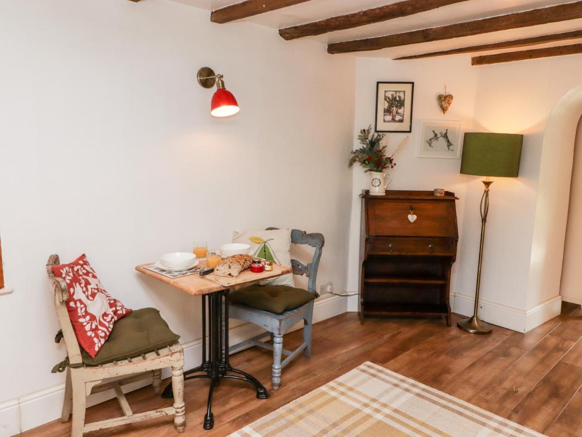 Old Pump Cottage Ross-on-Wye 外观 照片